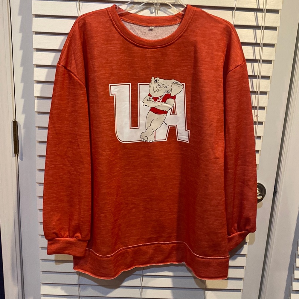University of Alabama Big Al pullover. Size xl